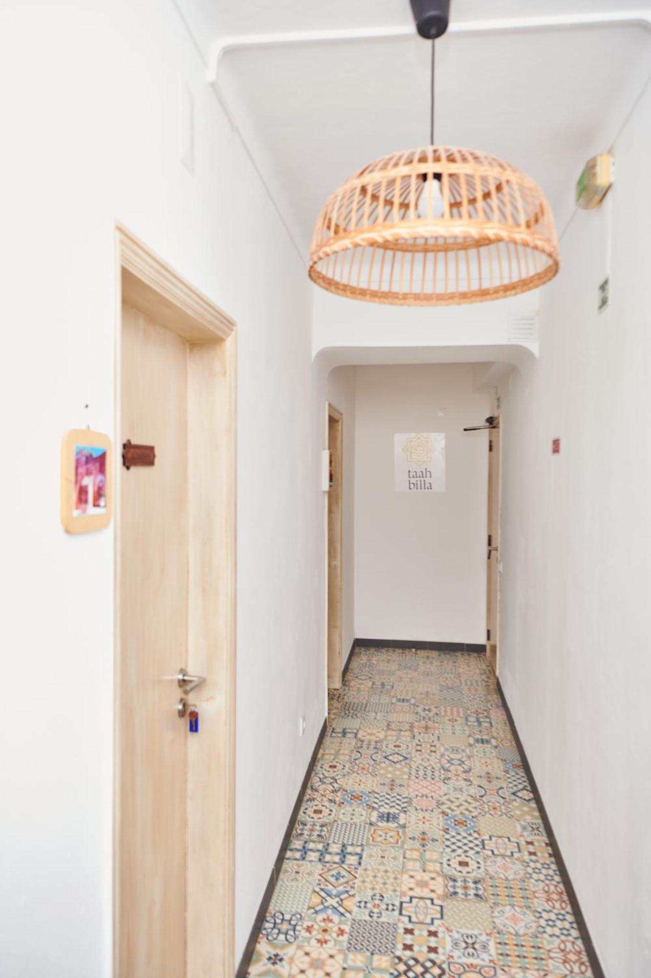 Taah Billa Guest House Тавіра Екстер'єр фото